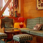 Hotel Les Loges Du Parc