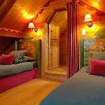 Hotel Les Loges Du Parc 3*