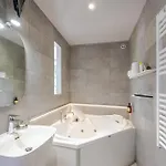 Les Loges Du Parc Жерарме