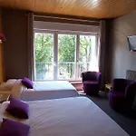 Les Loges Du Parc Отель Жерарме