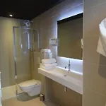 Les Loges Du Parc Отель 3*