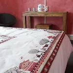 Les Loges Du Parc Отель Жерарме