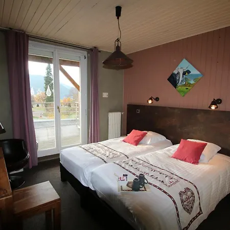 Otel Les Loges Du Parc 3*