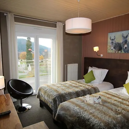 Otel Les Loges Du Parc Gérardmer