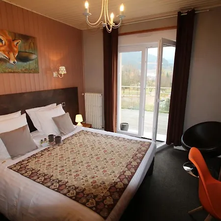 Otel Les Loges Du Parc 3*