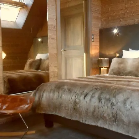 Les Loges Du Parc 3*