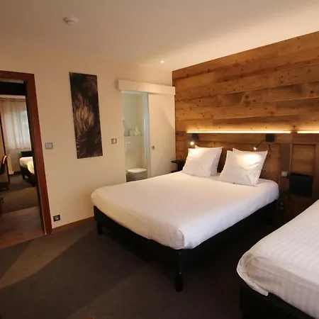 Otel Les Loges Du Parc 3*