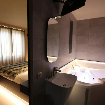 Hotel Les Loges Du Parc 3*