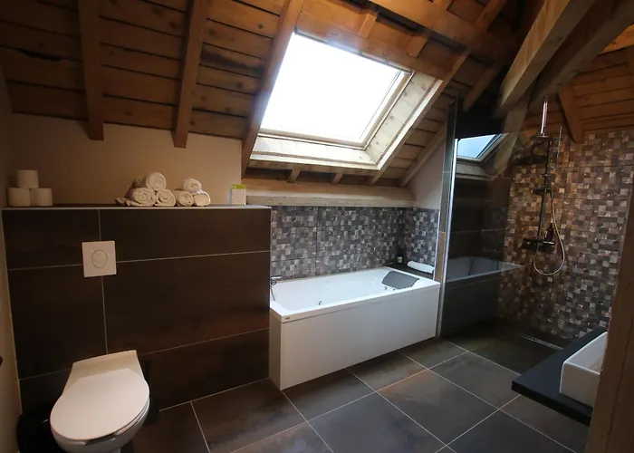 Les Loges Du Parc Hotel