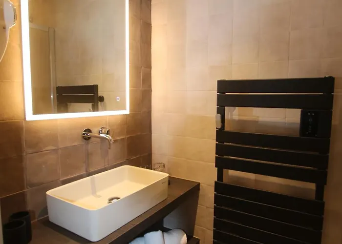 Les Loges Du Parc Hotel