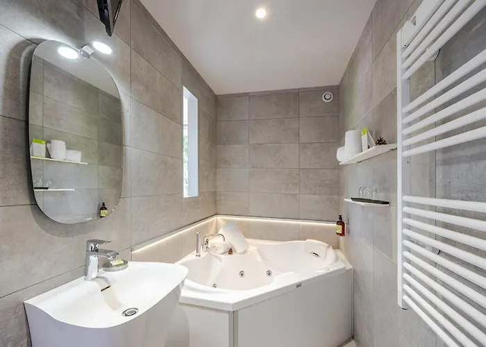 레 로지스 뒤 파크 제라르메르