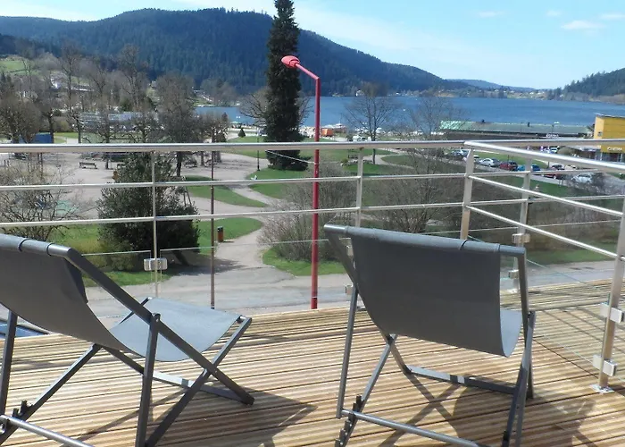 Les Loges Du Parc 3*