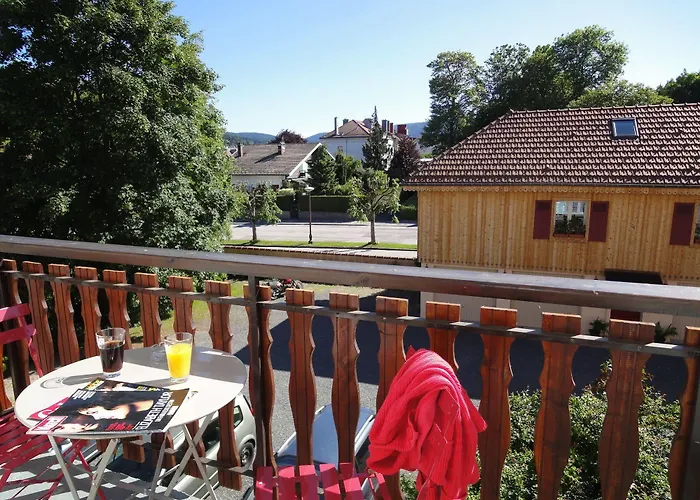 Les Loges Du Parc Отель 3*